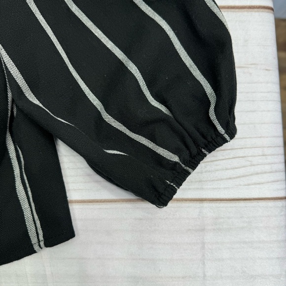 She + Sky Black and Gray Striped Crop Top Y2K Pieced Off Shoulder Puff Sleeves - Picture 3 of 8